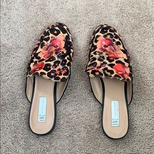 Cheeta loafers